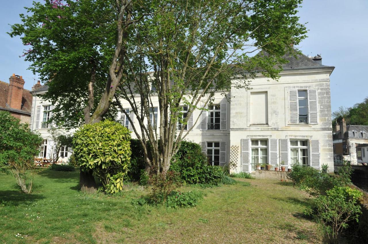 Vendome Au Bord Du Loir Bed and Breakfast Exteriör bild